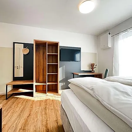Qonroom - As Individual As - - Spork Eichholz 公寓式酒店 4*