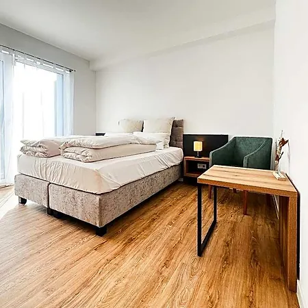 Qonroom - As Individual As - - Spork Eichholz